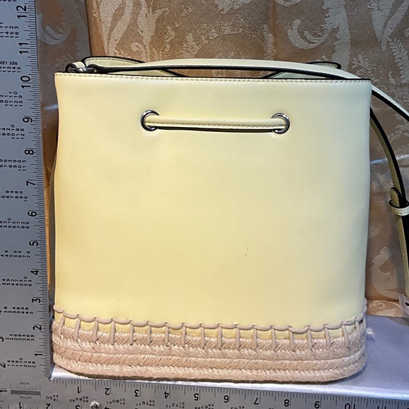 Calvin Klein - Yellow bucket bag with Bohemian detailing.   A1B - Picture 3 of 8